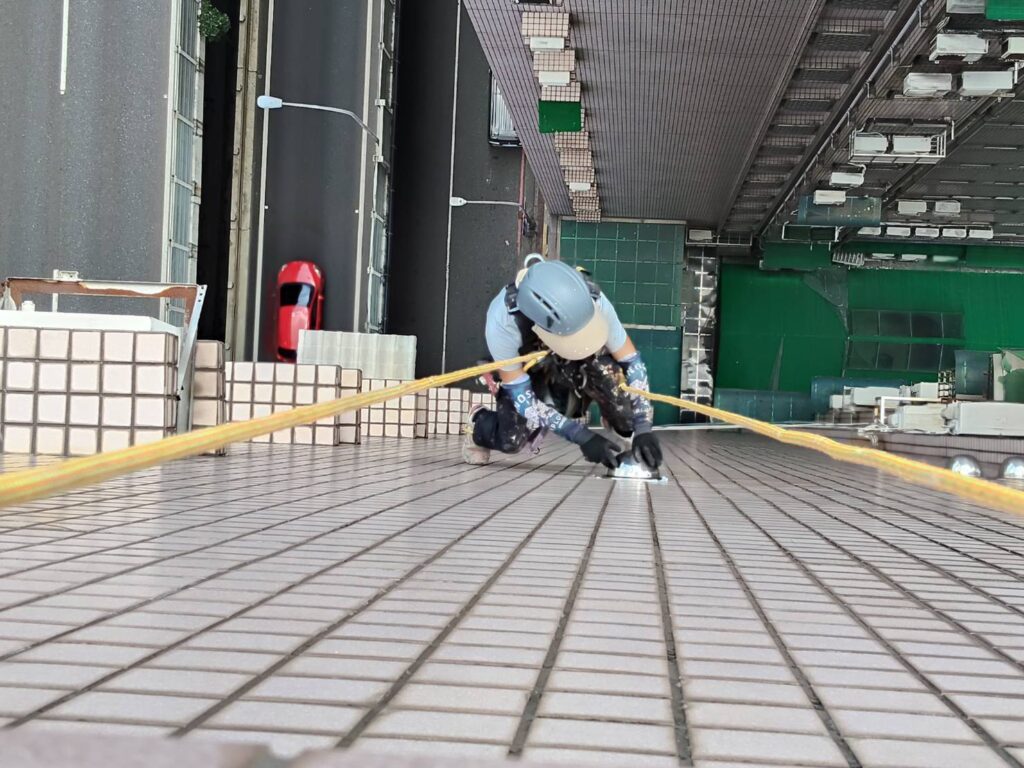 外牆防水工程|窗框高壓灌注止漏-6