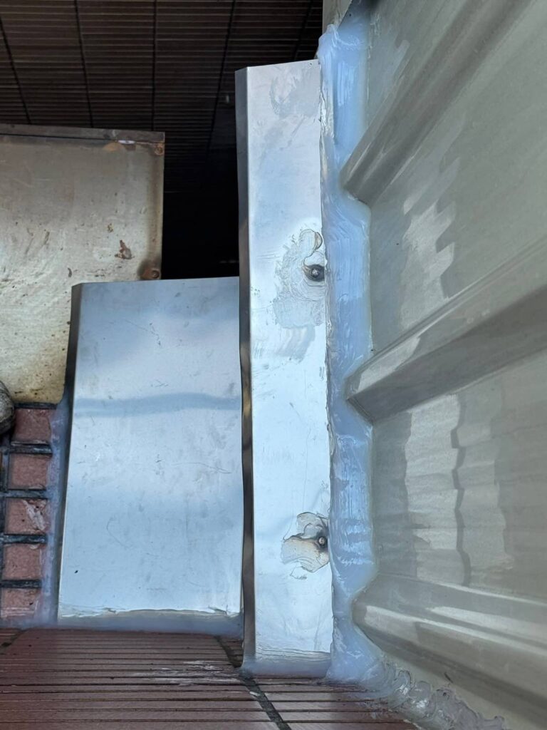 專業外牆防水工程、外牆修繕|高雄前鎮套房透天長年滲漏水問題-4