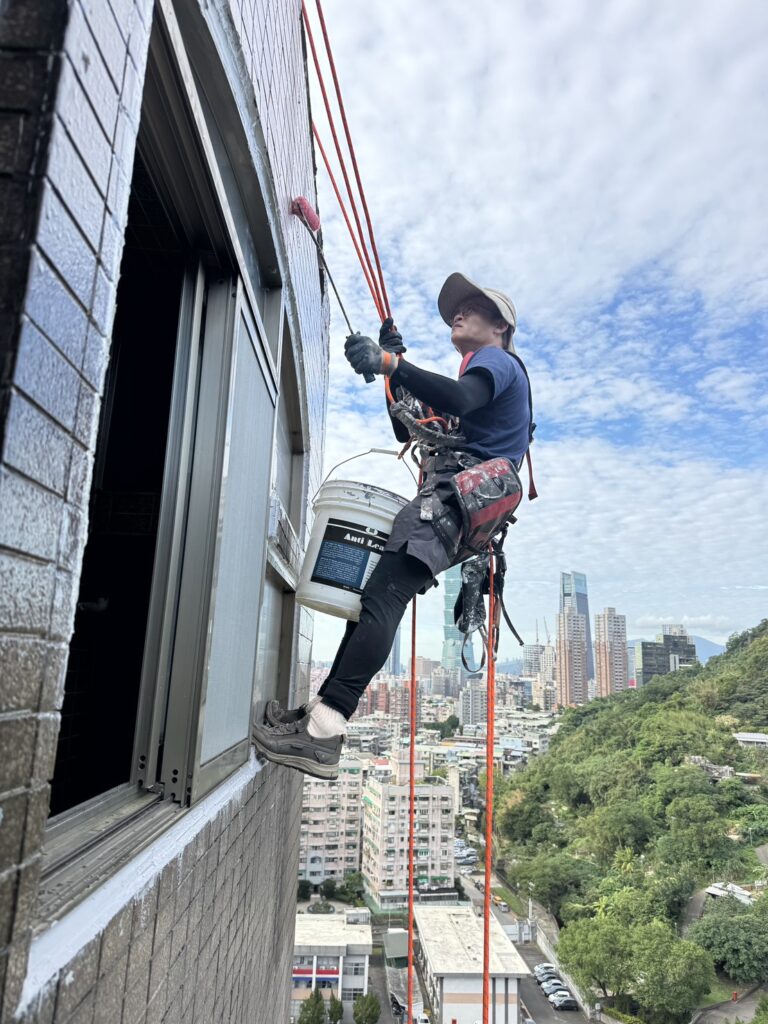 信義區外牆防水工程｜可以看見101大樓，真的是高樓美景啊～