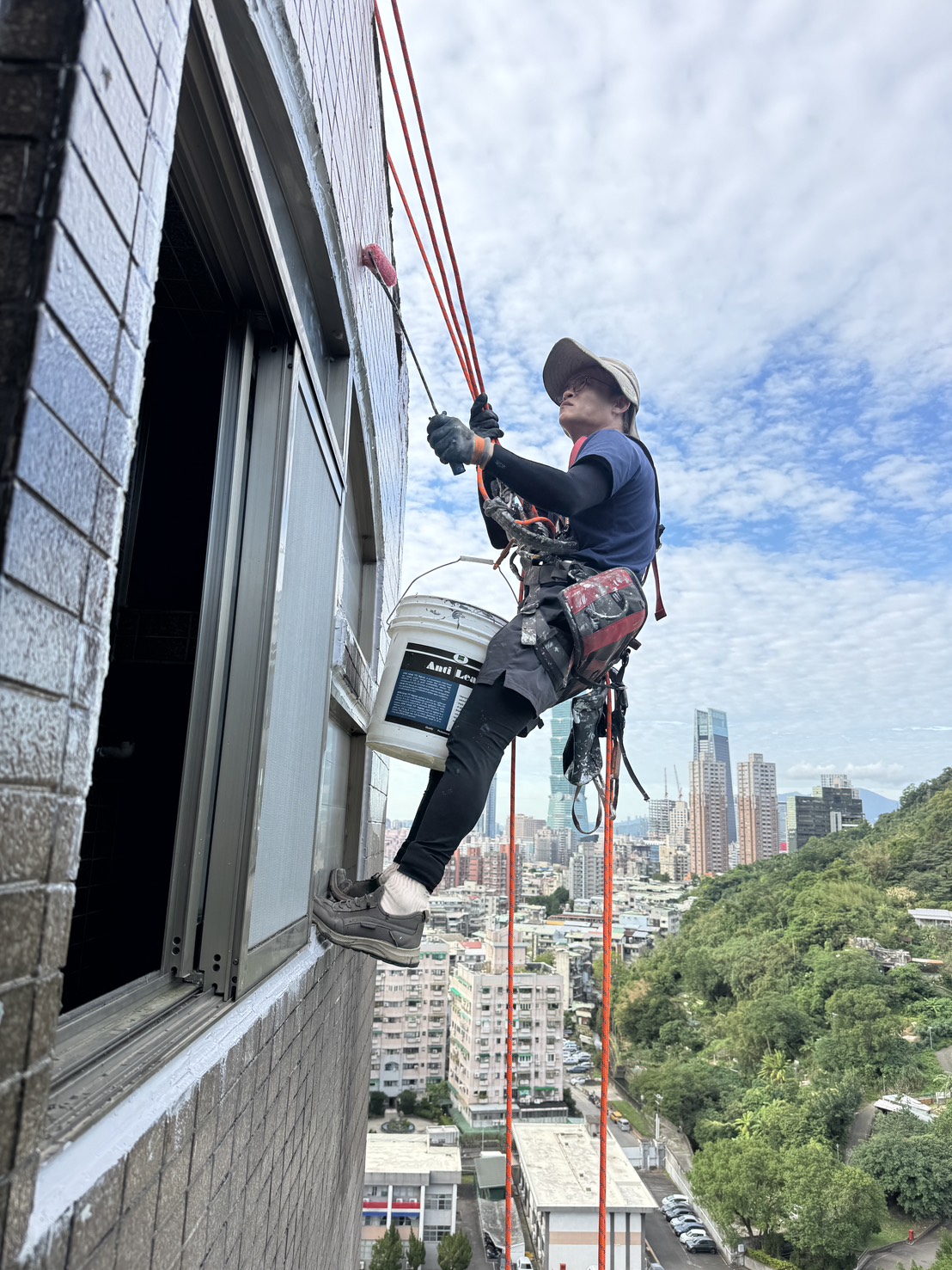 信義區外牆防水工程｜可以看見101大樓，真的是高樓美景啊～5